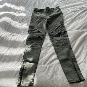 Army green jeggings